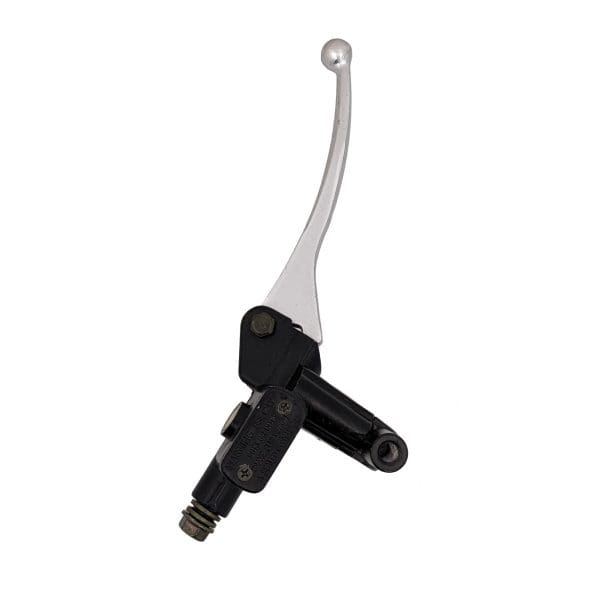 Universal Parts Front Master Cylinder - Image 3