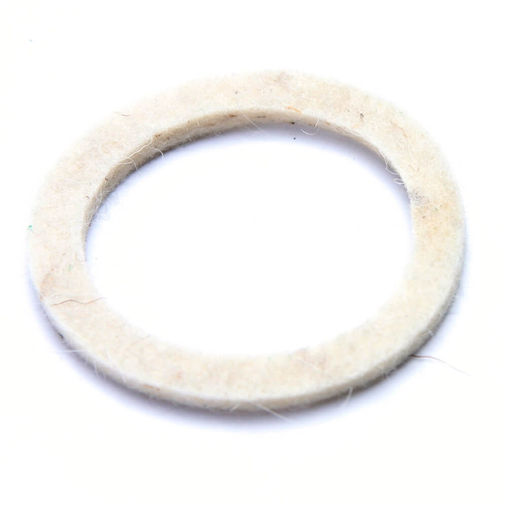 Felt Seal Front Hub (8" 50s-60s ) ;